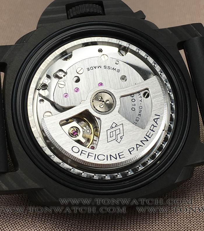 Pam979 VSF PANERAI SUBMERSIBLE CARBOTECH