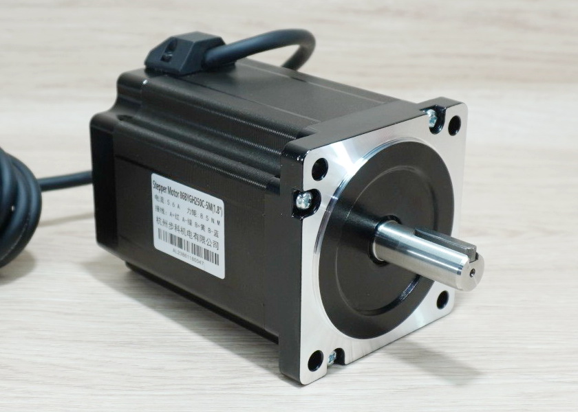 Stepper Motor (Nema34) แรงบิด 8.5N.m 5.6A Shaft 14mm (86BYGH250C) - 5m Cable