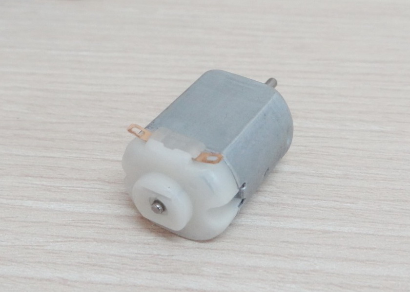 DC R130 มอเตอร์ขนาดเล็ก 3-5 V (ชุด 4 ตัว)