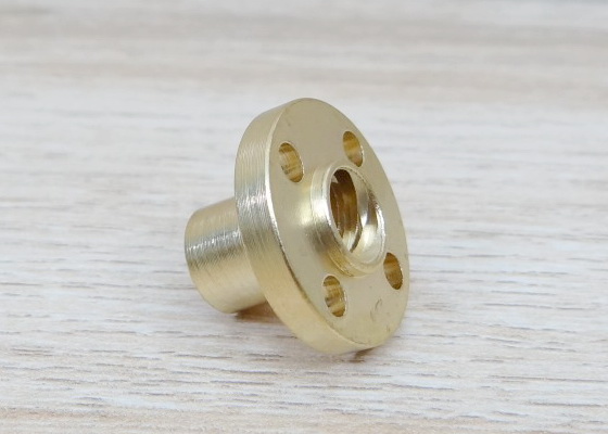 T8 Copper Nut Dia 8mm (Lead 12mm)
