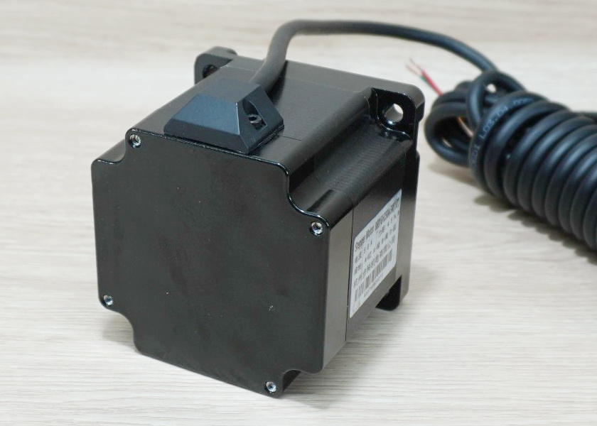 Stepper Motor (Nema34) แรงบิด 4.5N.m 5A Shaft 14mm (86BYGH250A) - 5m Cable