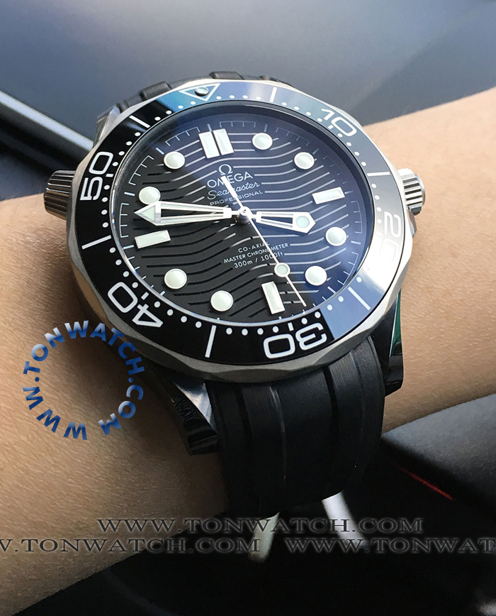 OMEGA 300M BLACK CERAMIC VSF