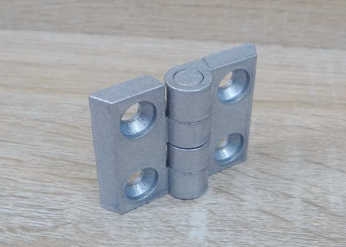 บานพับ Zinc Alloy Hinge for Alu-Profile 3030 ระยะรู 30x23 mm (สีเงิน)