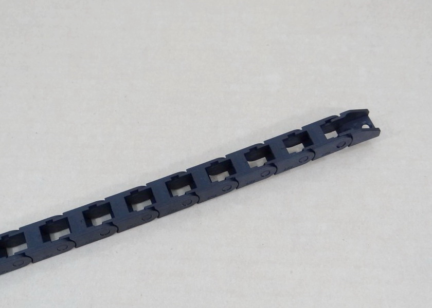 7 X 7 mm Cable Drag Chain R25mm ยาว 1M และ End Connectors