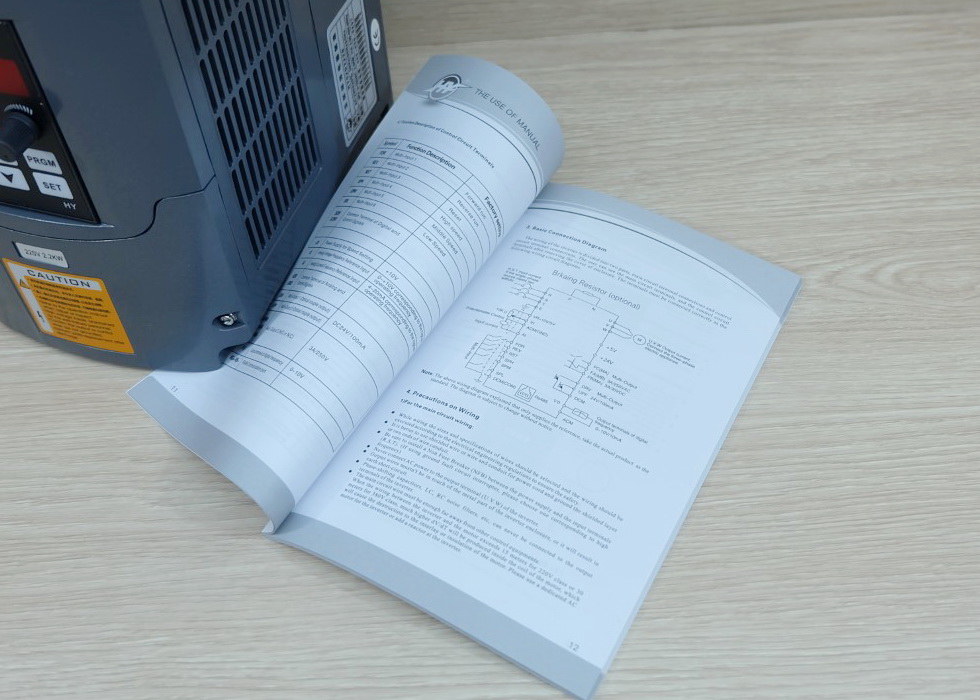 VFD Spindle Inverter 220V 2.2kw (HY02D223B)