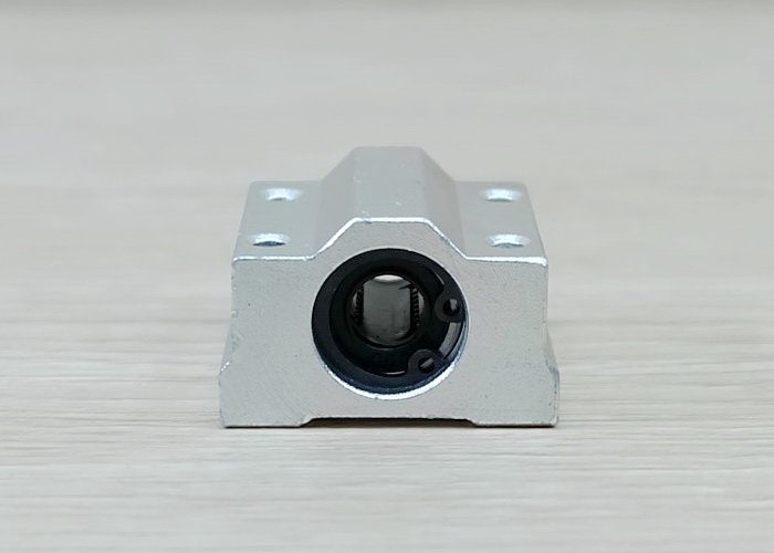 SCS8UU Linear Ball Bearing Block 8mm