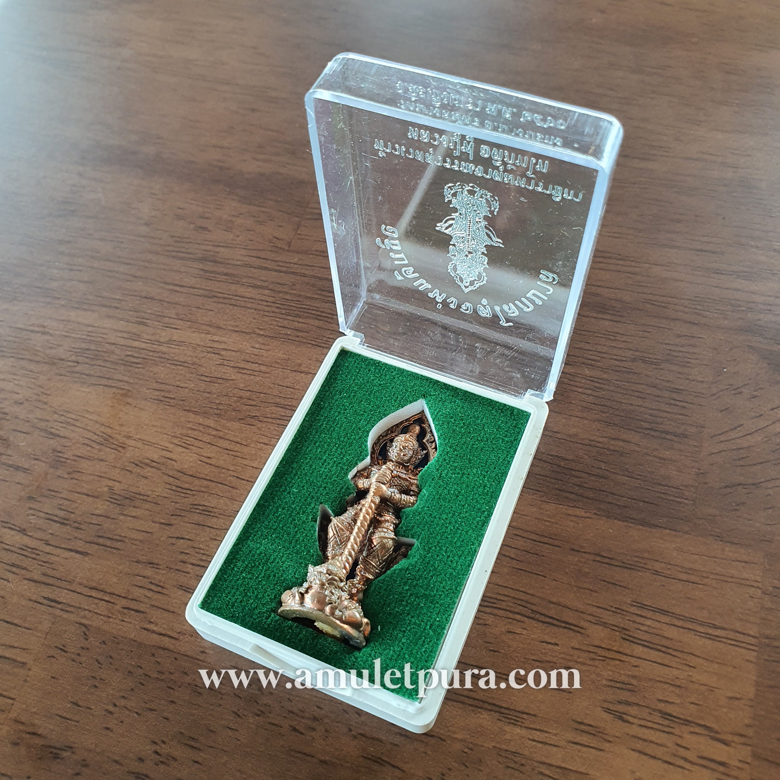 1 ใน 299 แจกศูนย์จอง ท้าวเวสสุวรรณหน้ายักษ์ (เนื้อสัมฤทธิ์ผิวไฟ) รุ่นเศรษฐีเฟื่องฟู ปี60 หลวงพ่อฟู วัดบางสมัคร จ.ฉะเชิงเทรา (ใต้ฐานอุดเทียนชัย มีโค้ด หมายเลข 135 แจกศูนย์จอง)