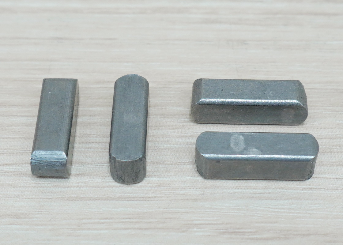 Flat Key Pin 6*6*20 Carbon Steel A-type Round Head Square (แพ็ค 4 ชิ้น)
