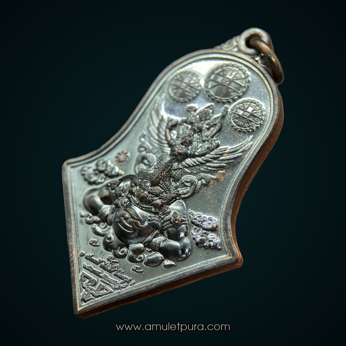 เหรียญจตุเทวประสิทธิ์ พิมพ์ทรงจำปี รุ่นลาภผลพูนทวี เศรษฐีพลิกดวง (เนื้อมหาชนวนรมดำโบราณ) 2 เมตตามหาบารมี 2 ตำนาน สมเด็จพระมหารัชมงคลมุนี (เจ้าคุณธงชัย) วัดไตรมิตร พระครูโสภิตวิริยาภรณ์ (หลวงพ่ออิฎฐ์) วัดจุฬามณี ปี2566 (มีโค้ด หมายเลข 11098)