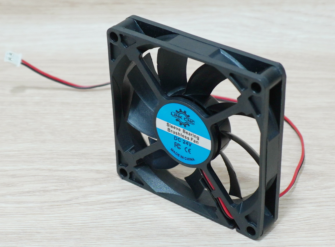 Fan 80 x 80 x 15mm DC 24V (Sleeve Bearing)