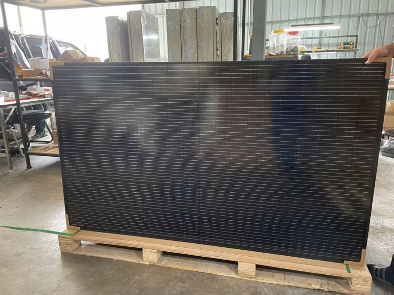 Solar Cell 370w EMP Mono Half Cell