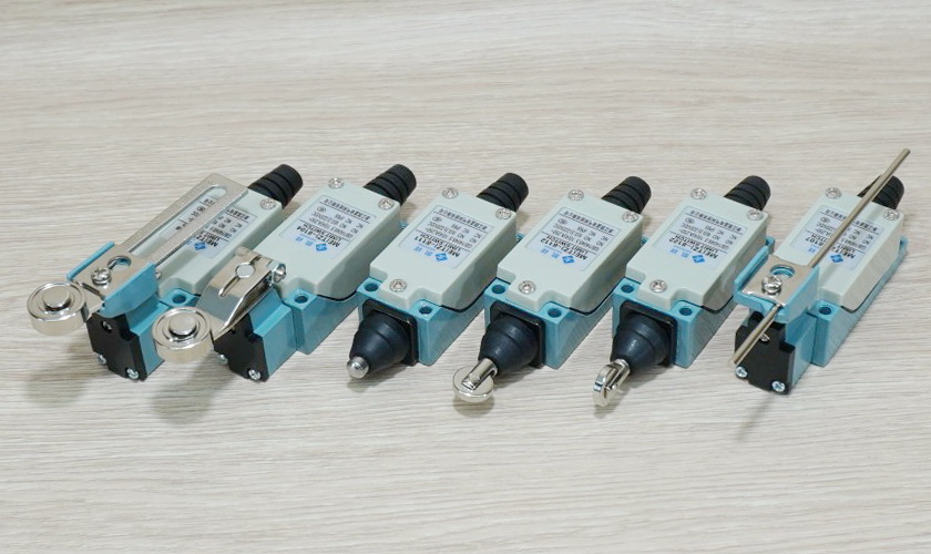 ME(TZ)-8107 Limit Switch AC 250V/6A (Silver Contacts) IP65