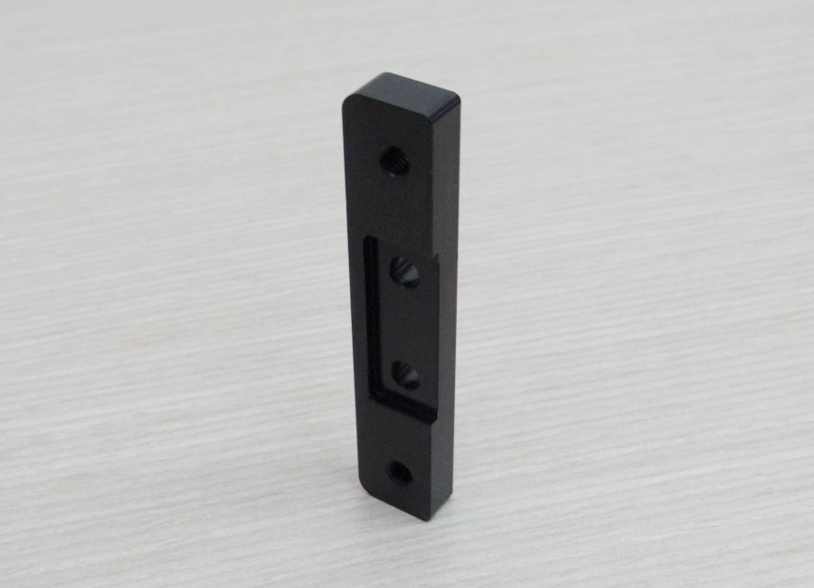 C-Beam Riser Plate (Black)