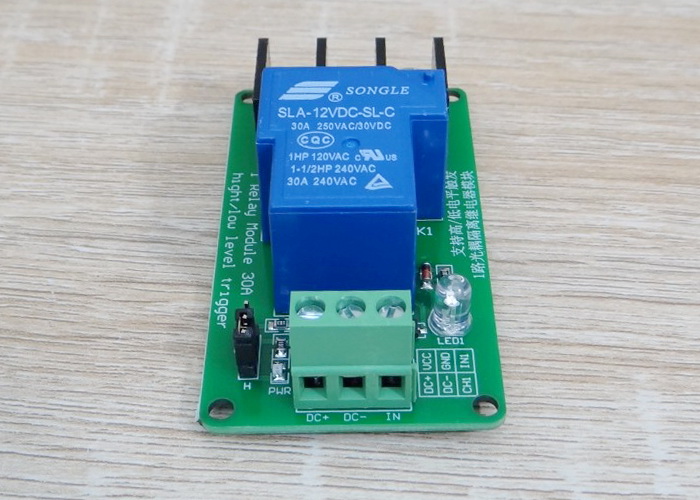 1-Channel 12V isolation Relay Module 240VAC/30A