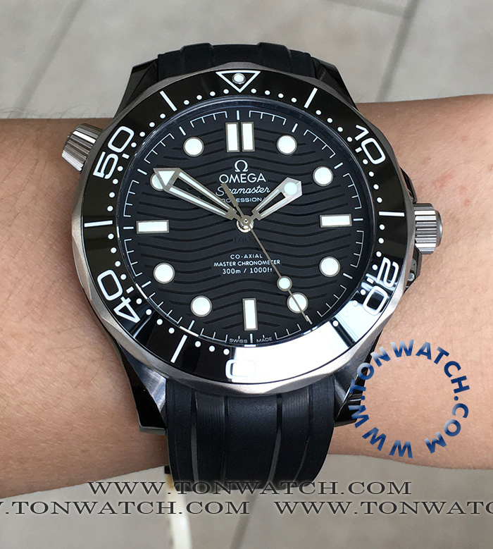 OMEGA 300M BLACK CERAMIC VSF