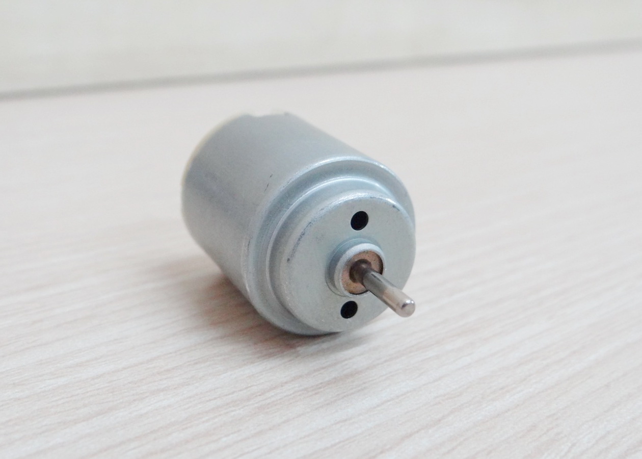 DC R140 มอเตอร์ขนาดเล็ก 3-5 V (ชุด 4 ตัว)