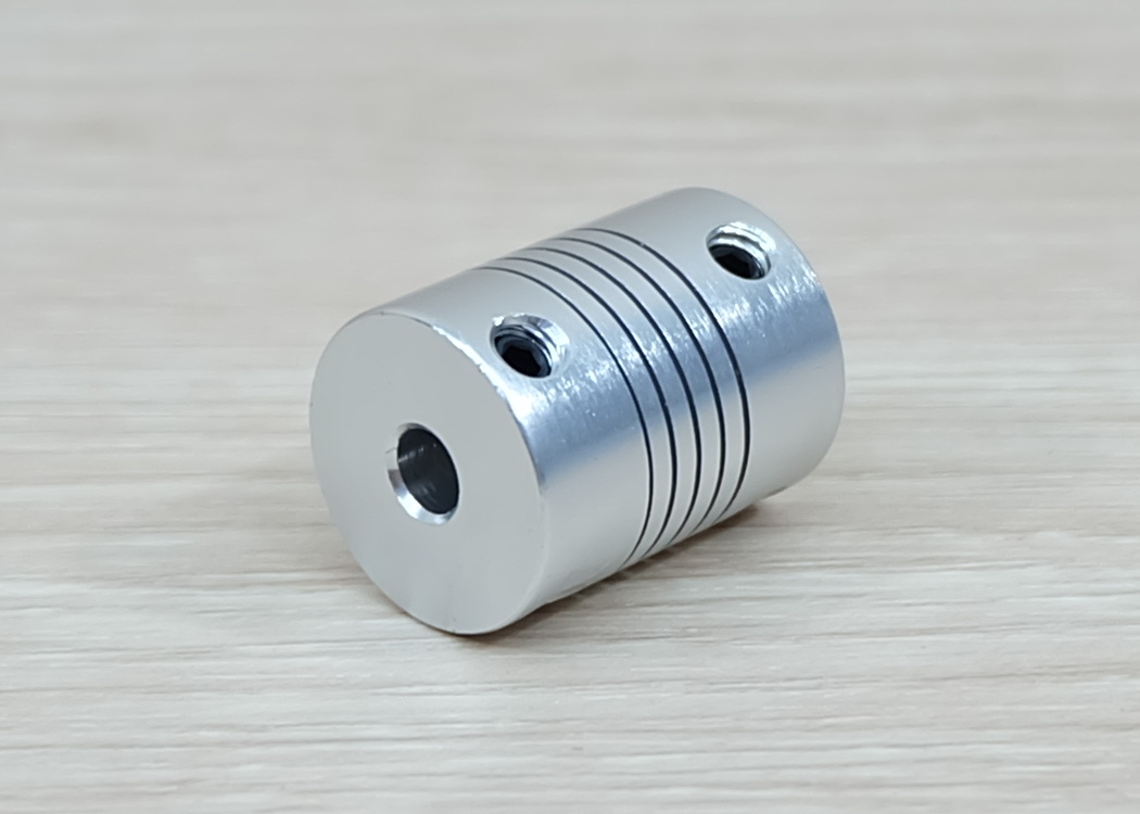 5 x 5 mm RS-Flexible Shaft Coupling D20 L25 mm