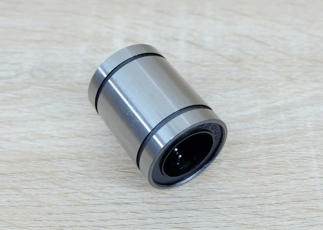 LM20UU (20x32x42mm) Linear Ball Bearing 20mm