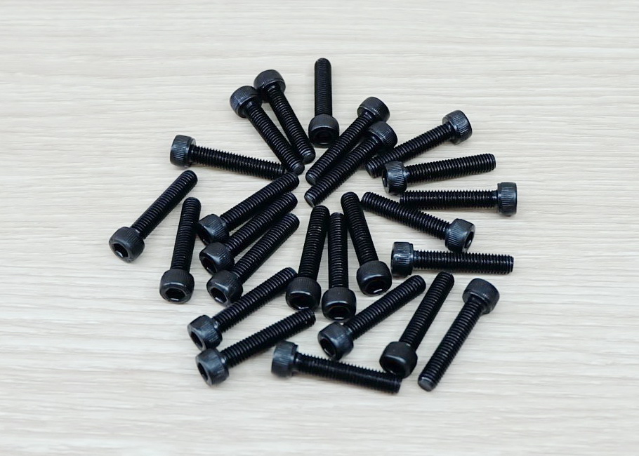 สกรูหัวจมดำ Screw M5 ยาว 25mm (20ตัว/ถุง)