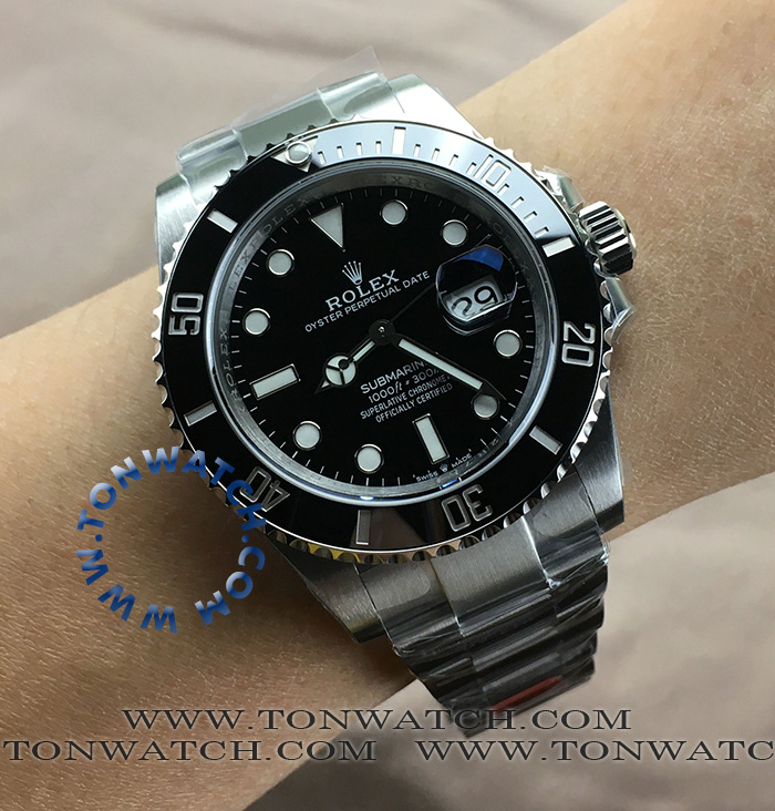 ROLEX SUBMARINER DATE 41 MM. VSF