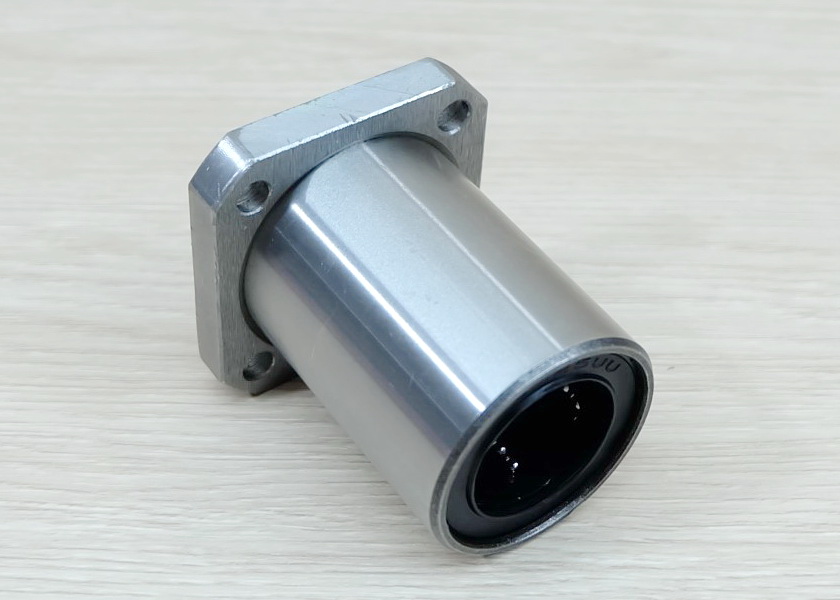 LMK25UU 25x40x59mm Square Flange Linear Ball Bearing 25mm