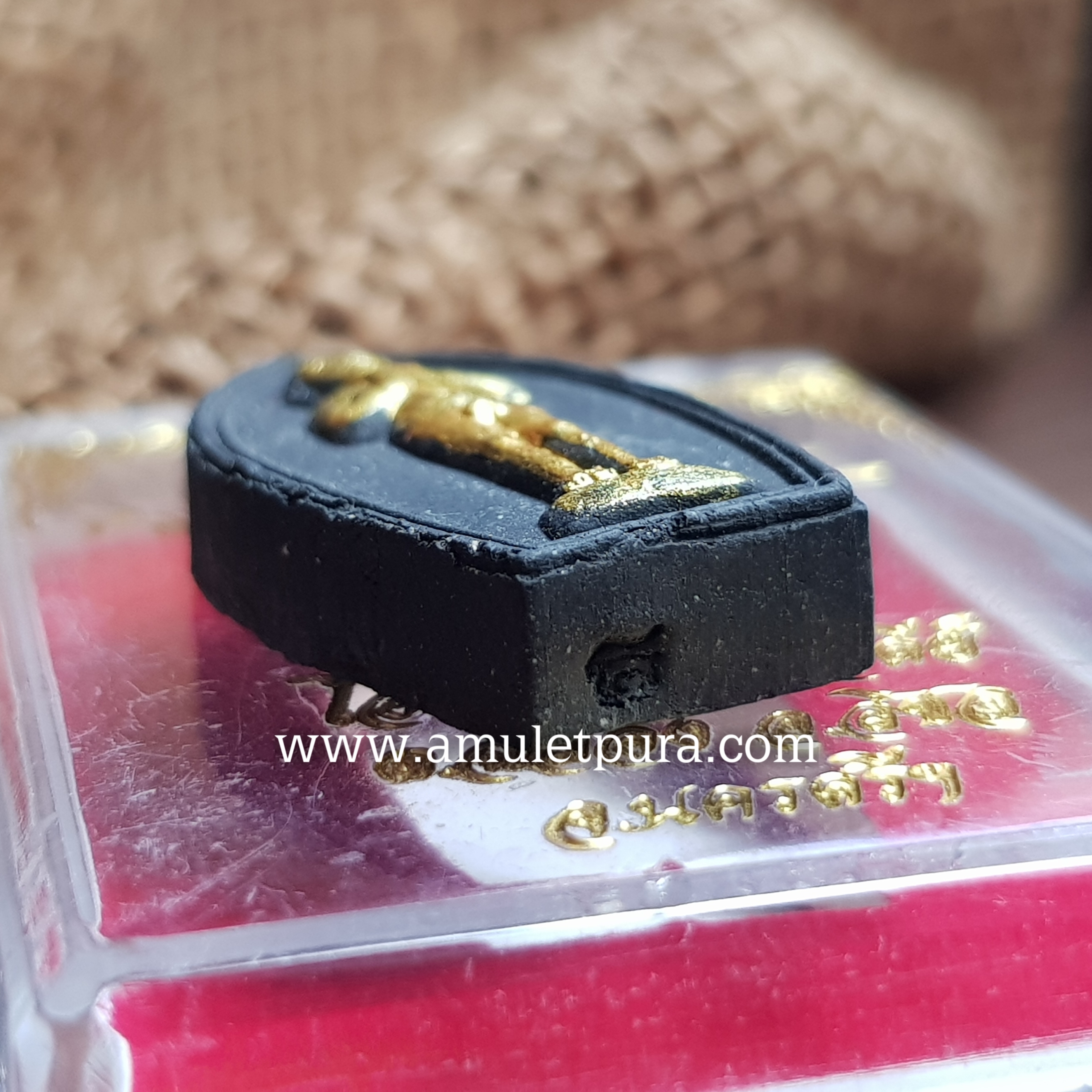 ไอ้ไข่เด็กวัดเจดีย์(ผงพุทธคุณดำปิดทอง)รุ่นที่ระฤกกฐิน๕๙ วัดเจดีย์ จ.นครศรีธรรมราช(ตอกโค้ด)