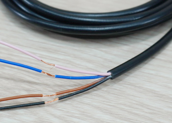 E3Z-LS63, Diffuse Photoelectric Switch 1-50 cm Detection Range (NPN, NO/NC)