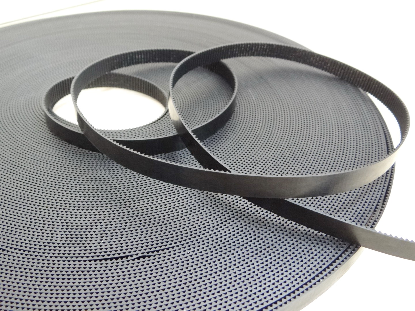 2GT-10mm PU Timing Belt Steel Core สีดำ (สานแถบเส้นเหล็กในสายพาน ราคา/1เมตร)