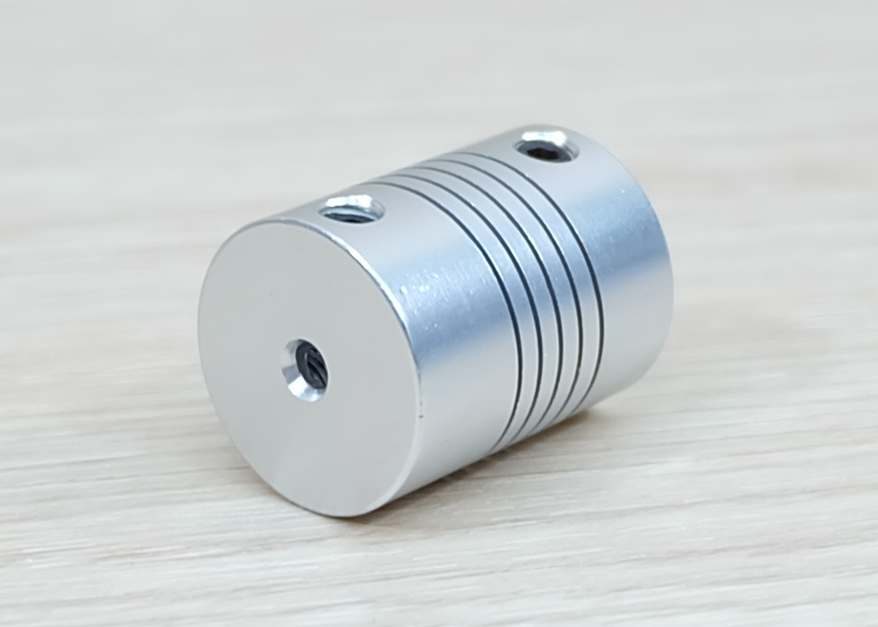3 x 8 mm RS-Flexible Shaft Coupling D20 L25 mm