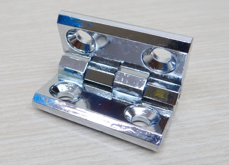 บานพับ Hinge 50x50 mm Zinc alloy ระยะรู 30x30 mm, รูยึด 6.5 mm (สีเงิน)