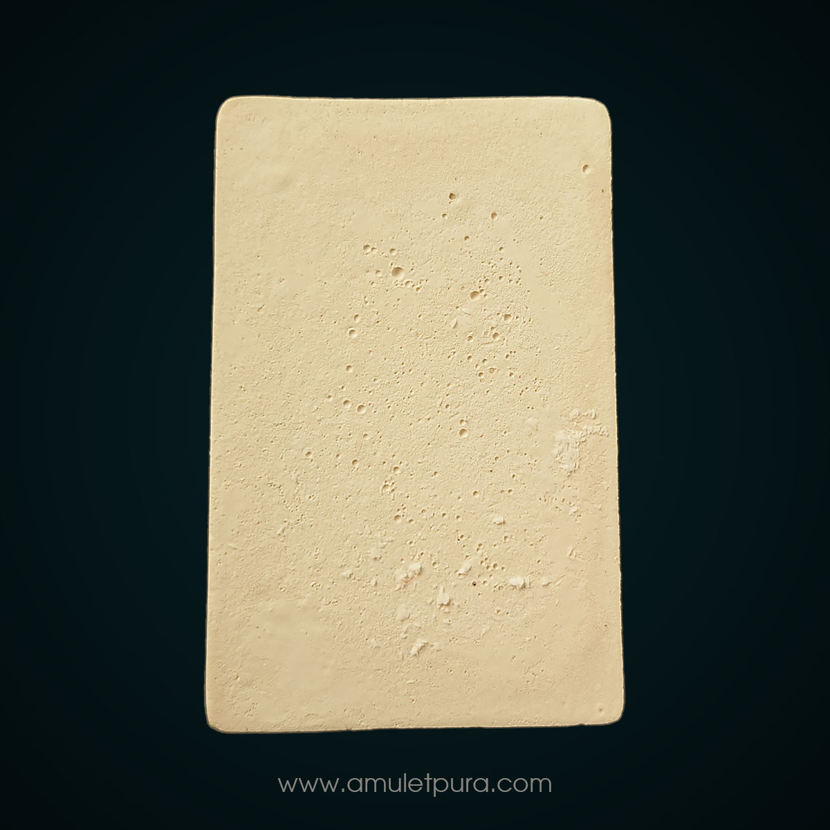 พระสมเด็จทรงครุฑ เนื้อผงจักรพรรดิ หลวงตาม้า วัดถ้ำเมืองนะ (ผสมผงเถ้าอังคารของหลวงปู่ดู่ พรหมปัญโญ) มีพระธาตุเสด็จ