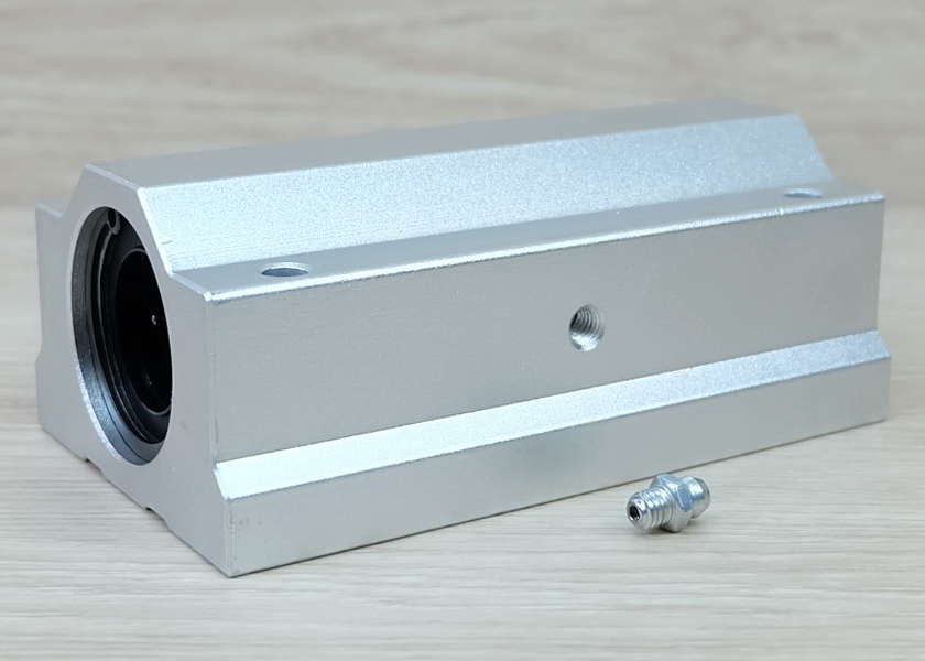 SCS25LUU Linear Ball Bearing Block 25mm