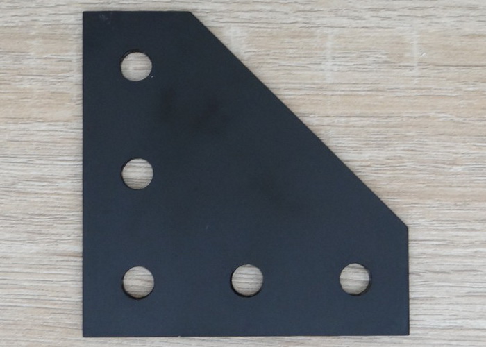 Black L-90 degree joint plate 5-Hole สำหรับ Series 30 Alu Profile