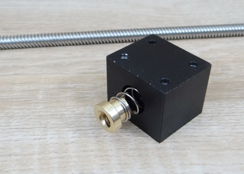 Aluminium housing สำหรับ Nut ลดการคลอน T8 (White)