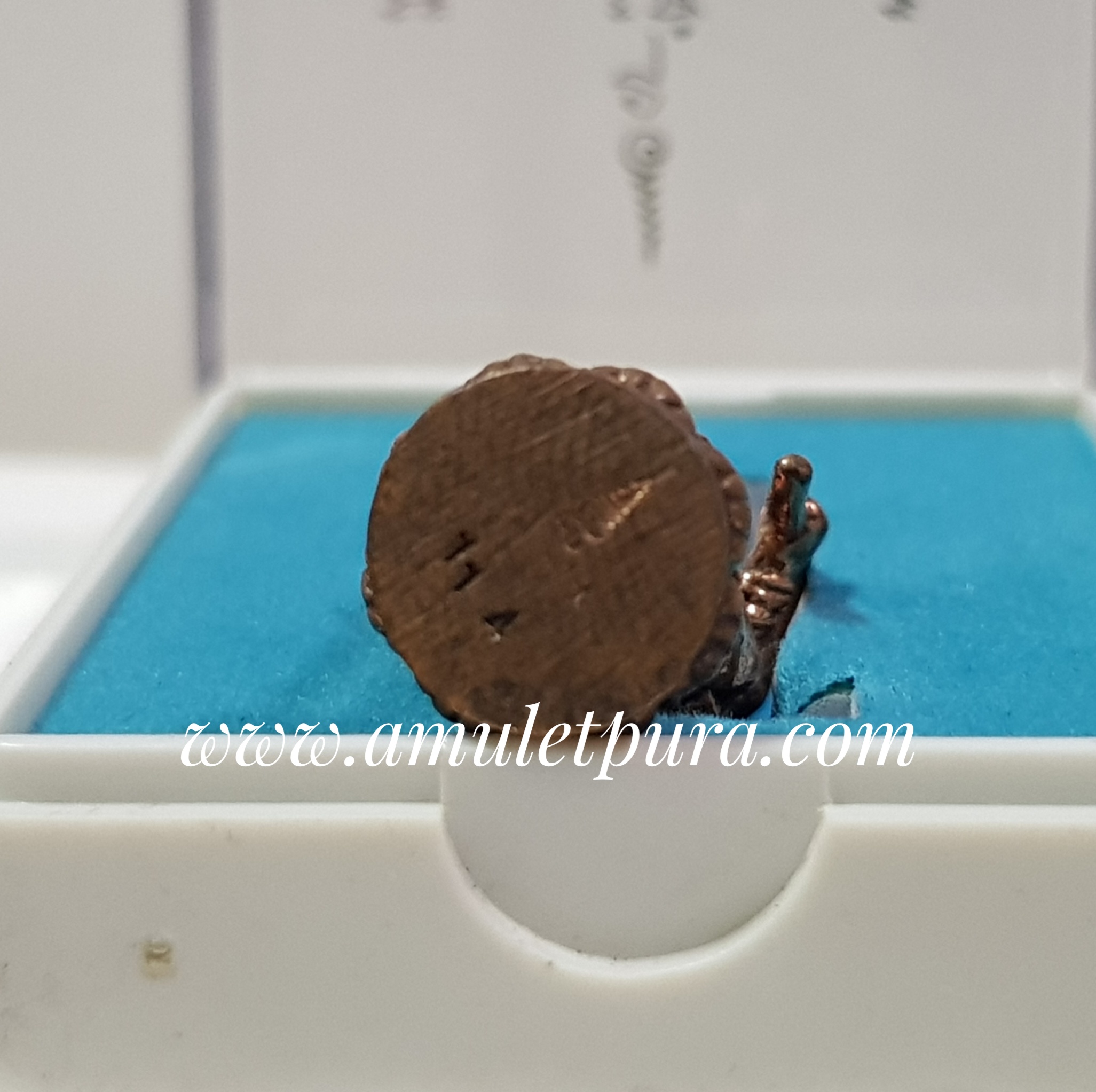 พระสิวลีมหาลาภ(สัมฤทธิ์แดง)รุ่นสวัสดิมงคล ปี53 หลวงพ่อสวัสดิ์ วัดศาลาปูน จ.พระนครศรีอยุธยา(ตอกโค๊ด หมายเลข 114)