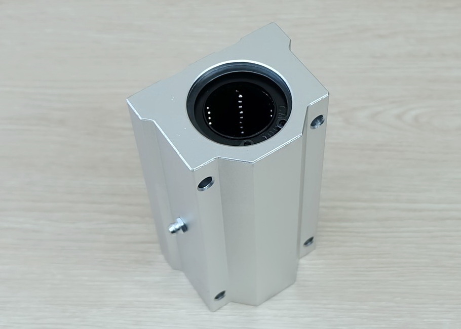 SCS30LUU Linear Ball Bearing Block 30mm