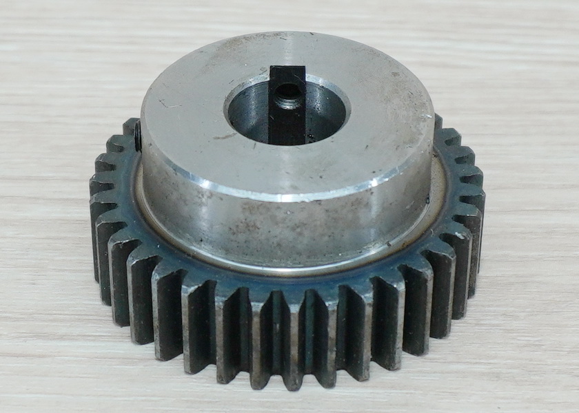 Spur Gear Pinion 1.5 Mod 35Teeth Bore 14mm - Hole & keyway (straight teeth - เฟืองตรง)