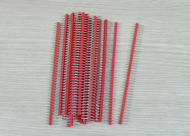Pin Header - Red ตัวผู้ขาสั้น 2.54 mm แถว 40 Pin (แพ็ค 20 แถว)