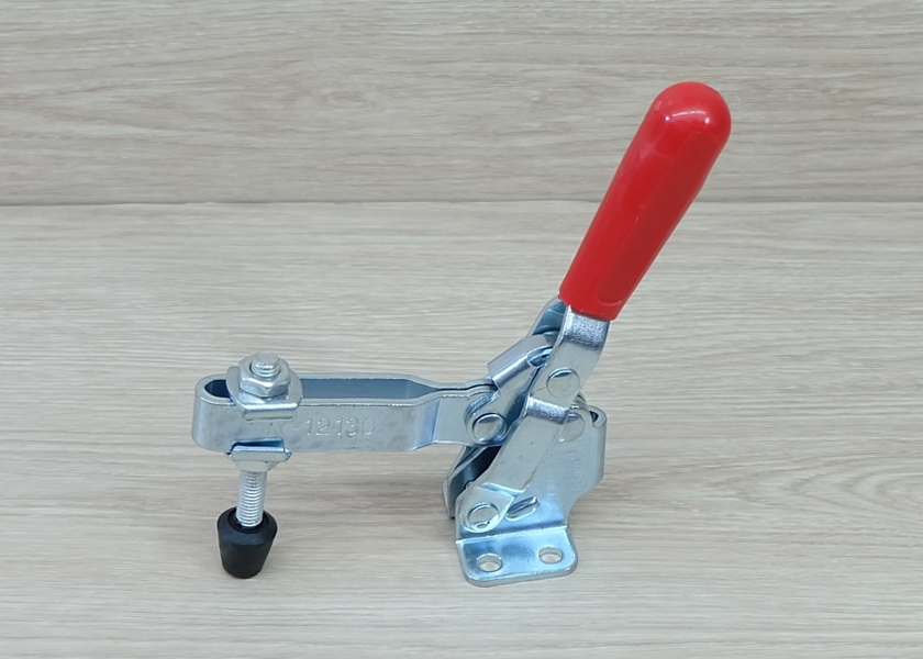 12130 Vertical Type Toggle Clamp 225kg Holding Capacity