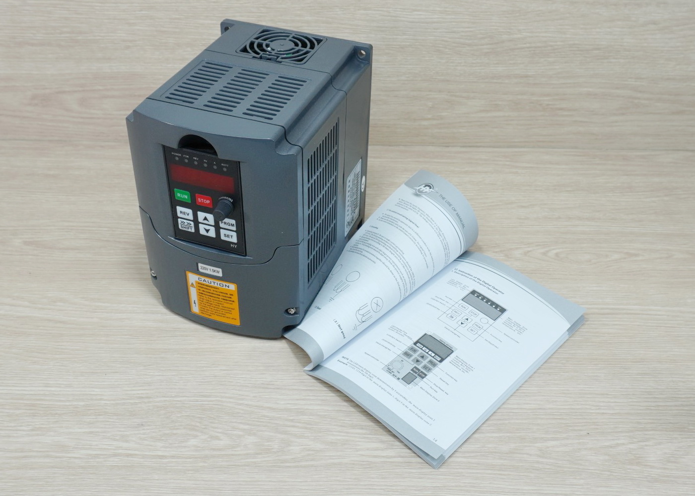 VFD Spindle Inverter 220V 1.5kw (HY01D523B)
