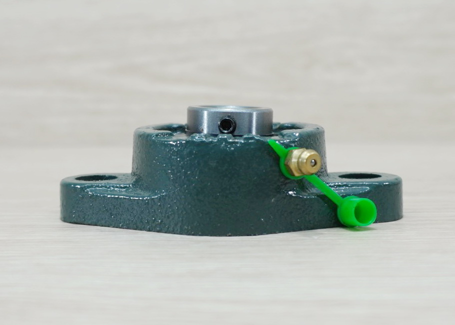 UCFL203 Flange Bearing Unit 17mm Cast Iron Housing Self-aligning