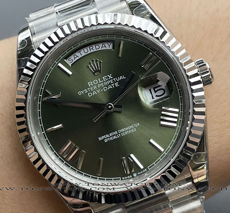 ROLEX Daydate Olive 40MM ( BP )