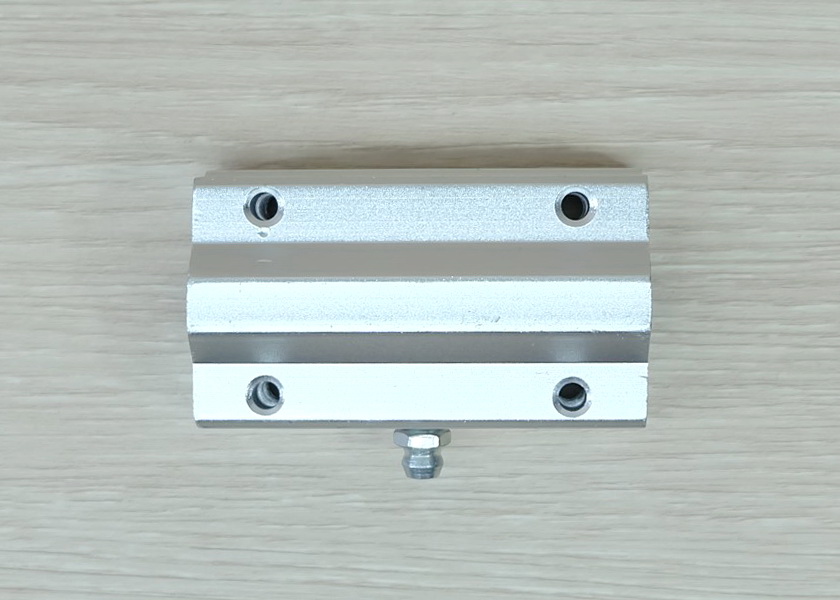 SCS10LUU Linear Ball Bearing Block 10mm