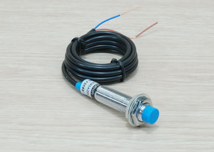 LJ12A3-4-Z/EX (2 Wire, NO ระยะ 4mm) 6-36V DC Inductive Proximity Sensor