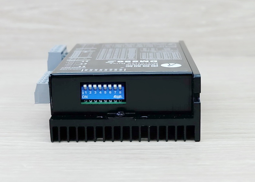 DM556S (Leadshine) Microstep Driver Peak 5.6A, 20-50 VDC 2-phase (Upgrade)