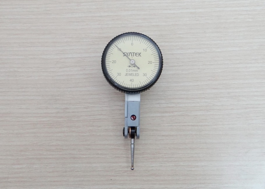 Syntek, 0-0.8mm shockproof Dial Test lever Indicator 0.01mm (diameter yellow face 33.5mm) Accuracy ±0.01mm