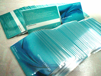 บัตรพลาสติก 0.7 บัตรพื้นผิวด้าน พิมพ์ออฟเซ็ท