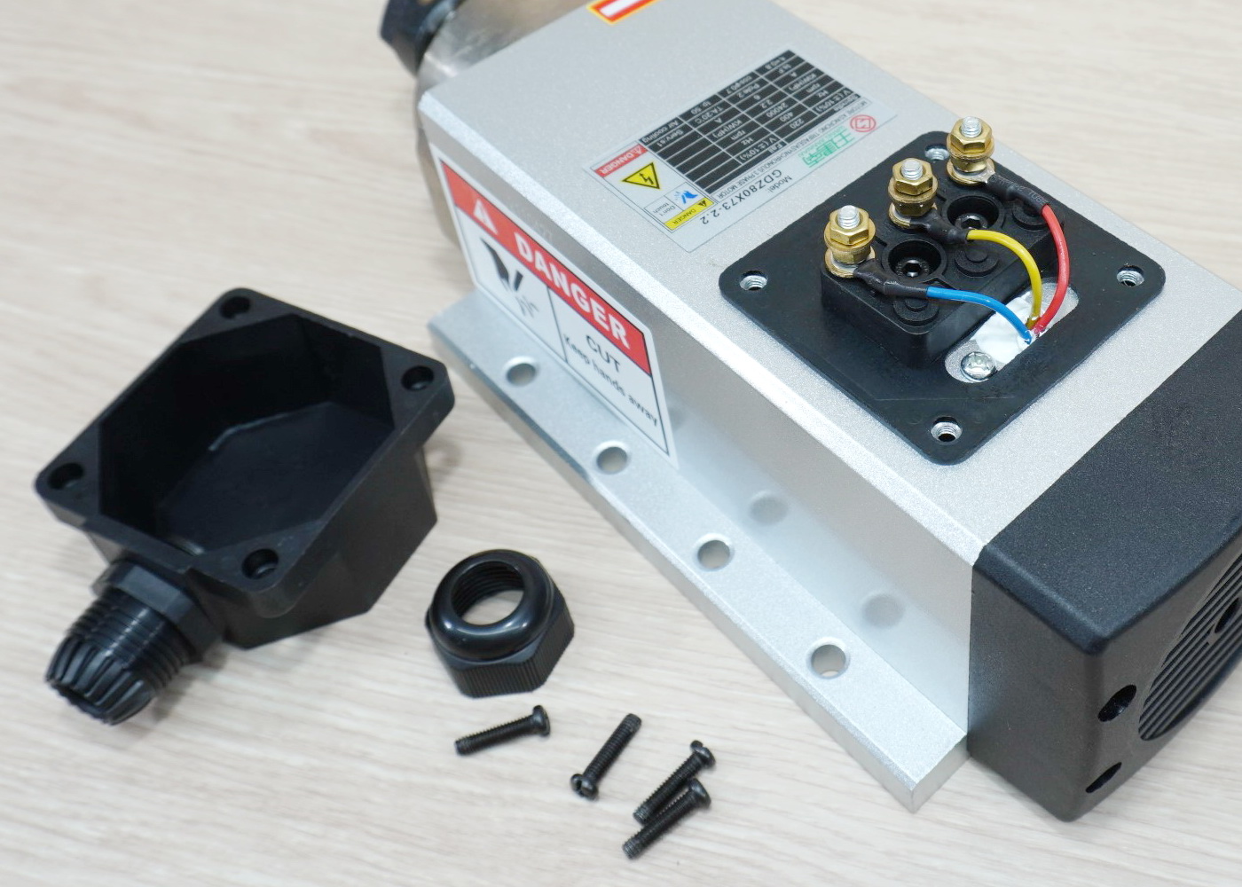 2.2KW 220V ER20 Air Cooled Spindle Motor (GDZ80X73-2.2) Junction Box