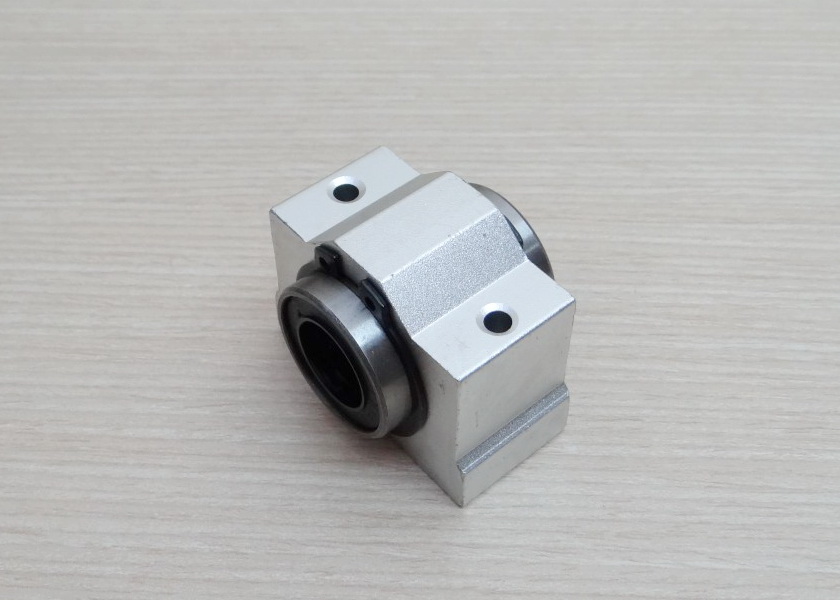 SCV16UU Linear Ball Bearing Block 16mm