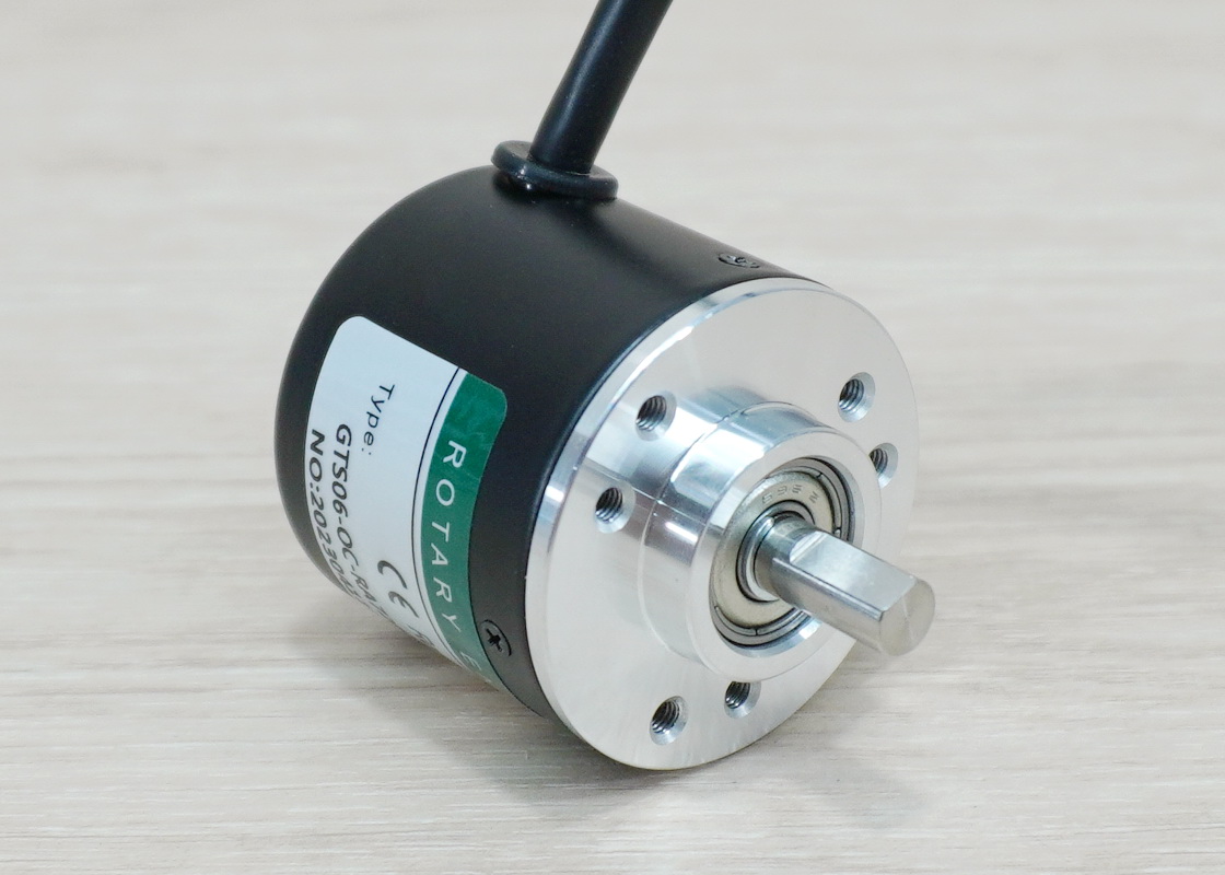 720P/R Rotary Encoder (GTS06-OC-RA720A-2M) Shaft 6mm, NPN, 5-24VDC, Cable 2M